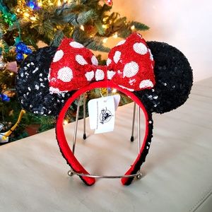 Minnie Red Bow Sequin Disney Ears